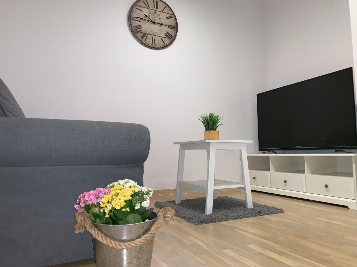Apartments Lux Pag Паг Экстерьер фото